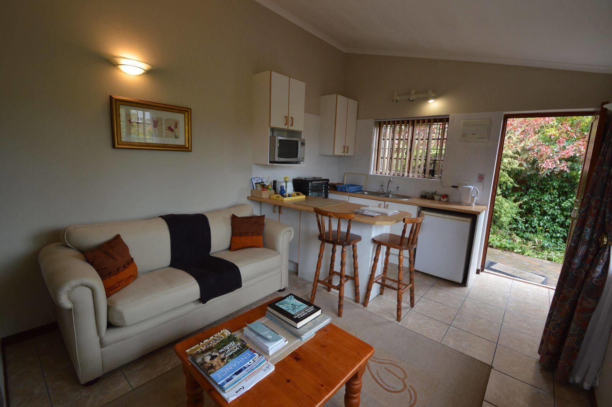 Bayside Lodge Garden Route B&B Плеттенберг-Бей Экстерьер фото