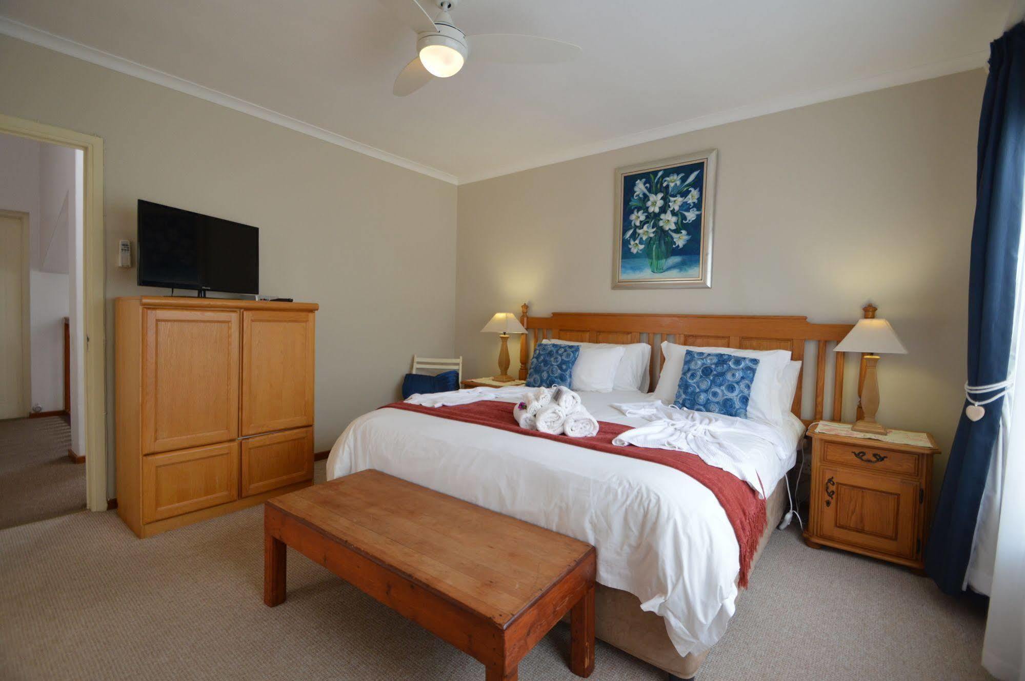Bayside Lodge Garden Route B&B Плеттенберг-Бей Экстерьер фото