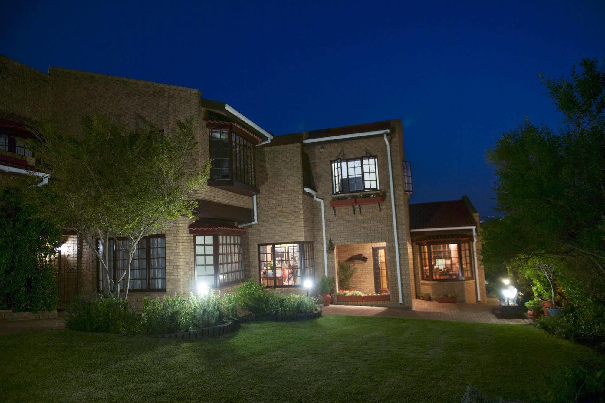 Bayside Lodge Garden Route B&B Плеттенберг-Бей Экстерьер фото